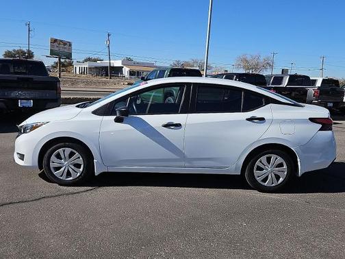 2025 Nissan Versa 1.6 S