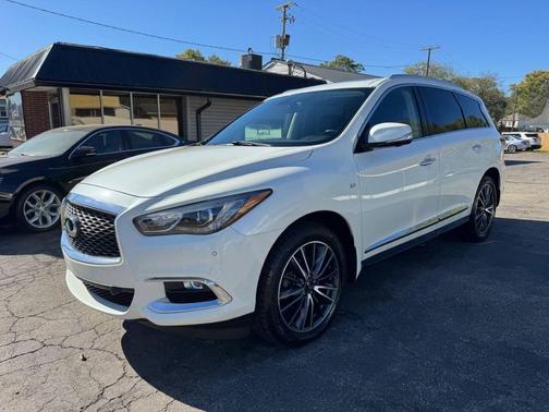 2017 INFINITI QX60 Base