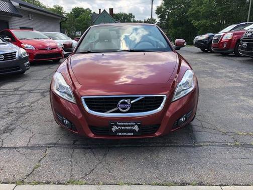 2011 Volvo C70 T5 2dr Convertible