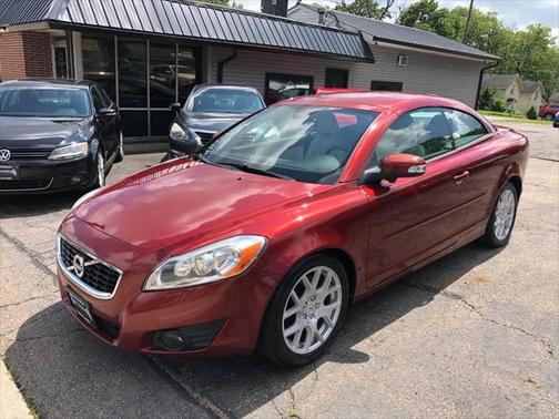 2011 Volvo C70 T5 2dr Convertible
