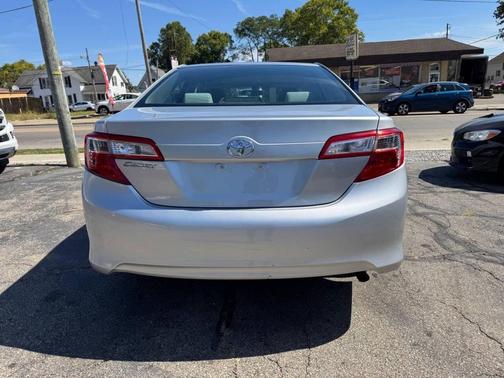 2012 Toyota Camry LE