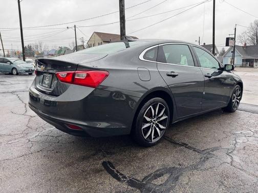 2017 Chevrolet Malibu 1LT