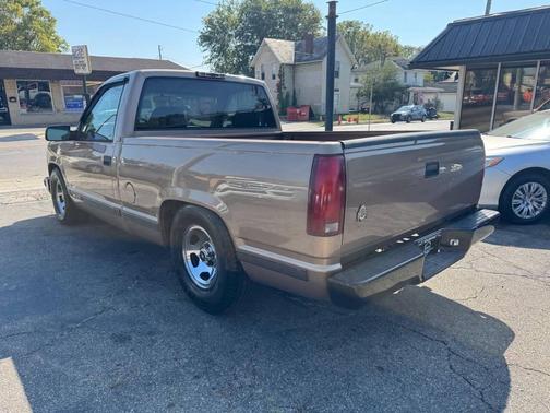 1995 Chevrolet 1500 C1500 Cheyenne 2dr Standard Cab LB