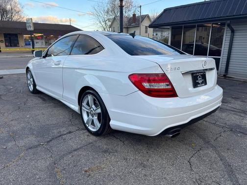 2013 Mercedes-Benz C-Class C 250 2dr Coupe