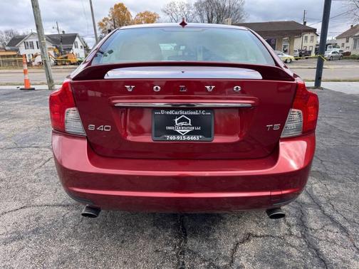 2011 Volvo S40 T5