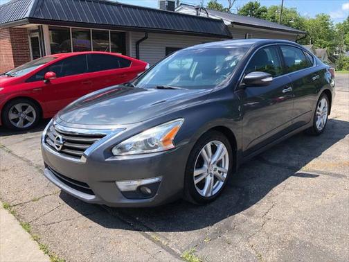 2013 Nissan Altima 3.5 SV