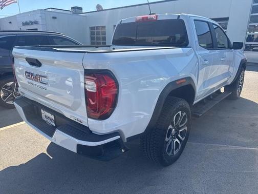 2024 GMC Canyon AT4