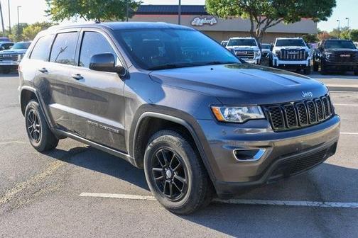 2020 Jeep Grand Cherokee Laredo E