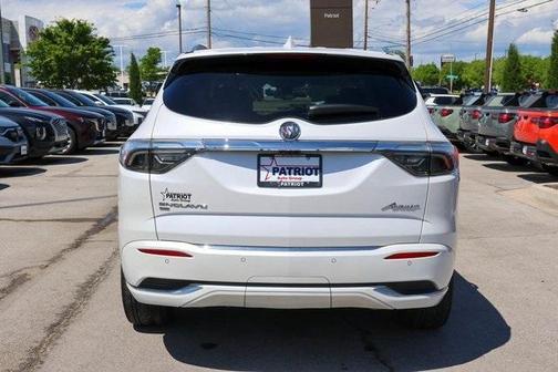 2022 Buick Enclave Avenir