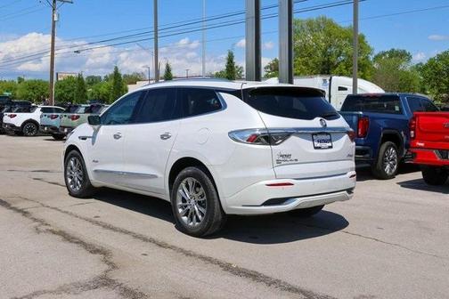 2022 Buick Enclave Avenir
