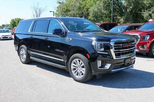 2021 GMC Yukon XL SLT