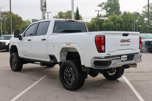 2024 GMC Sierra 2500 Pro