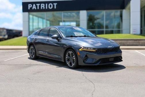 2022 Kia K5 EX