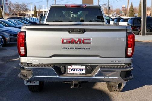 2026 GMC Sierra 3500 SLE
