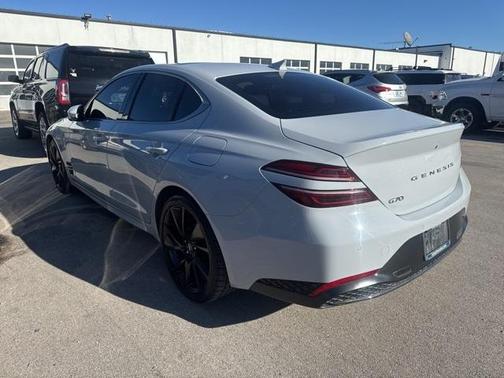 2023 Genesis G70 2.0T