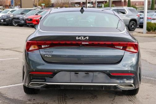 2022 Kia K5 EX
