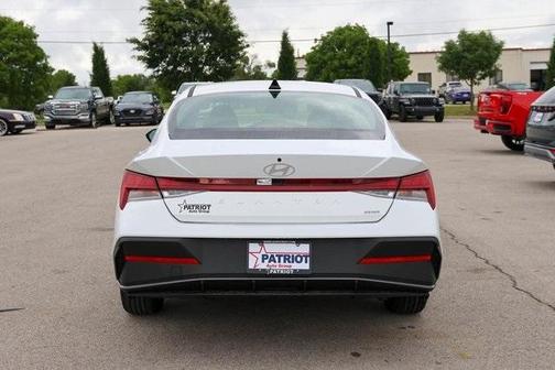 2025 Hyundai ELANTRA HEV Blue