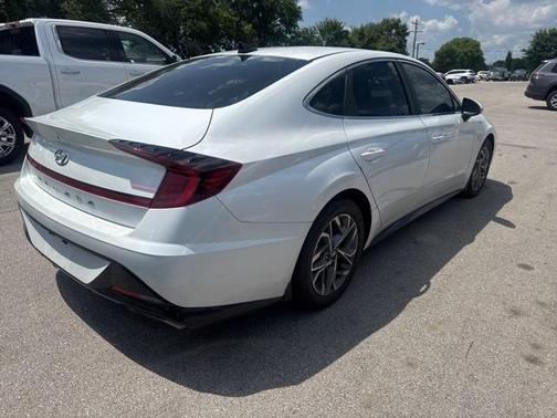 2020 Hyundai SONATA SEL