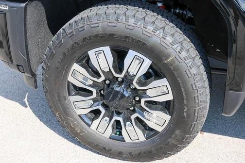 2026 GMC Sierra 2500 Denali