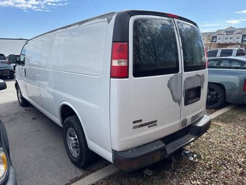 2011 Chevrolet Express 2500 Work Van