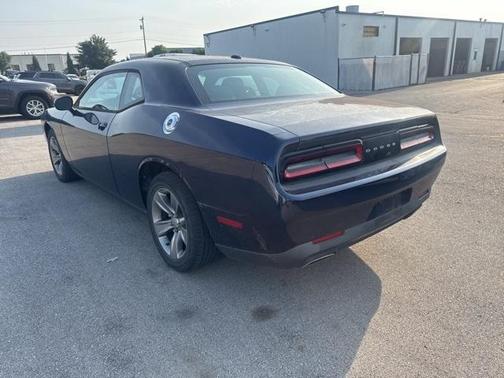 2015 Dodge Challenger SXT