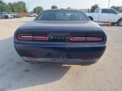 2015 Dodge Challenger SXT
