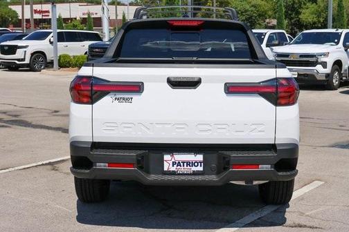 2026 Hyundai SANTA CRUZ SEL Activity