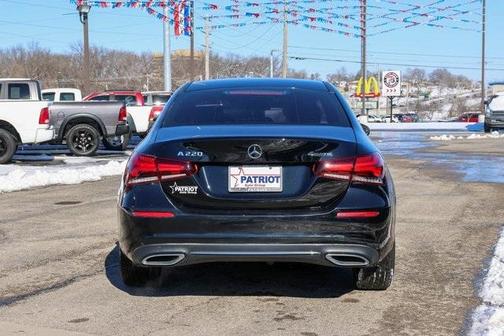 2022 Mercedes-Benz A-Class A 220 4MATIC