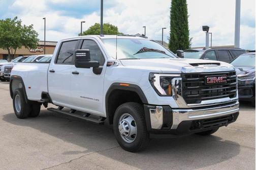 Summit White 2026 GMC Sierra 3500 Pro