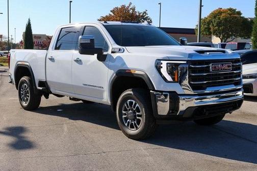 2026 GMC Sierra 3500 SLT