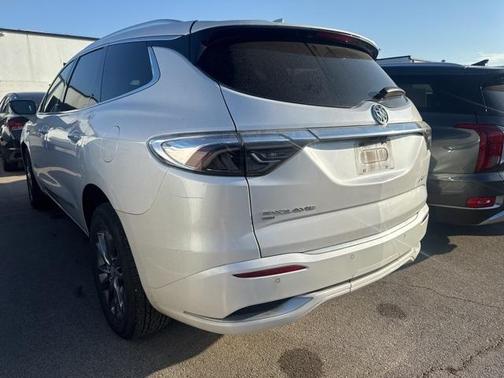2022 Buick Enclave Avenir