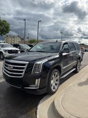 2020 Cadillac Escalade Luxury