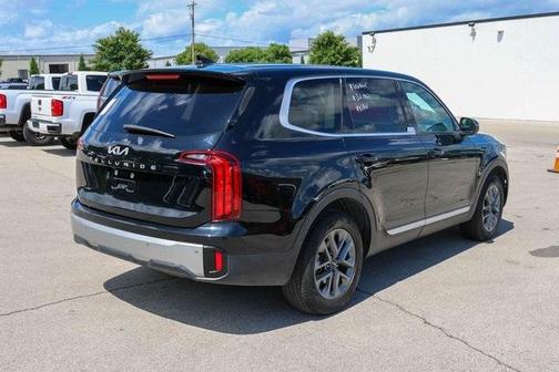 2023 Kia Telluride LX