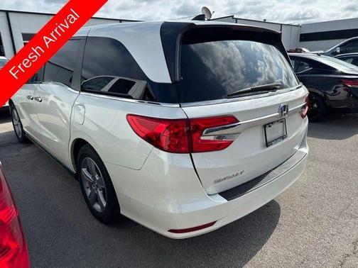 White 2019 Honda Odyssey EX-L