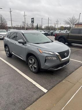 2022 Nissan Rogue SL