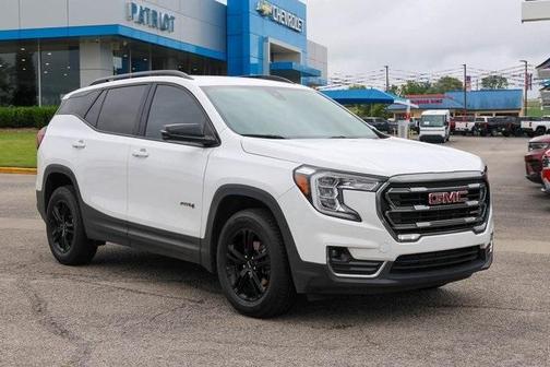 2023 GMC Terrain AT4