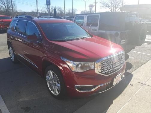 2019 GMC Acadia Denali