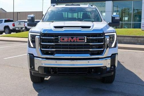 2026 GMC Sierra 3500 SLT