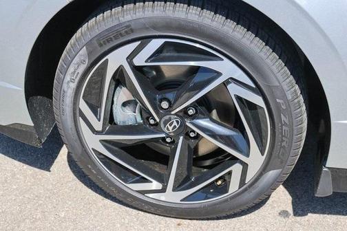 2025 Hyundai SONATA SEL Convenience