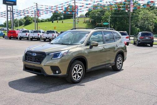 2024 Subaru Forester Premium