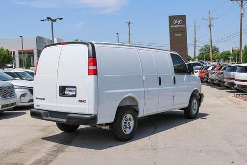 2025 GMC Savana 2500 Work Van