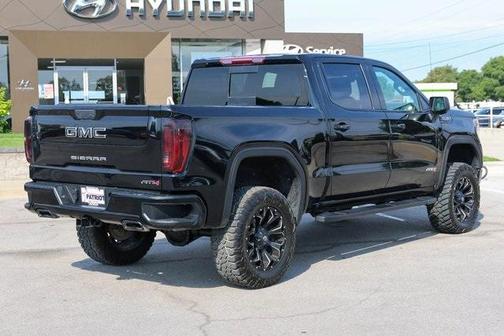 2022 GMC Sierra 1500 Limited AT4