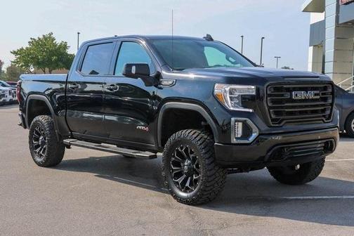 2022 GMC Sierra 1500 Limited AT4