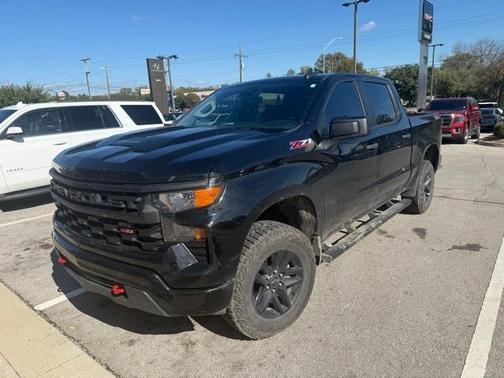 2025 Chevrolet Silverado 1500 Custom Trail Boss