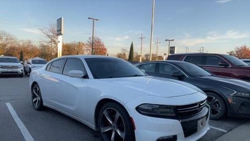2017 Dodge Charger SXT