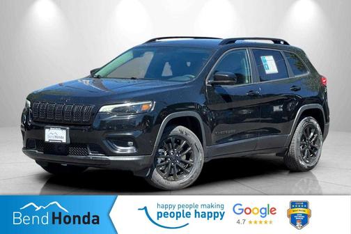 2023 Jeep Cherokee Altitude Lux
