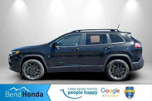 2023 Jeep Cherokee Altitude Lux