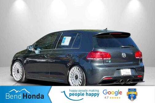 2013 Volkswagen Golf R 4-Door