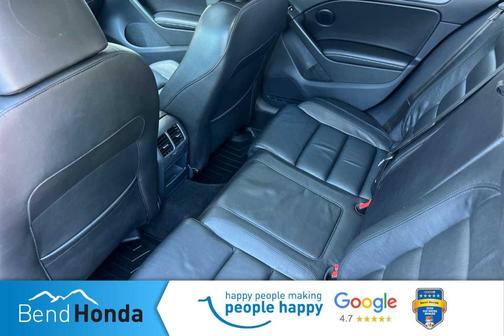 2013 Volkswagen Golf R 4-Door