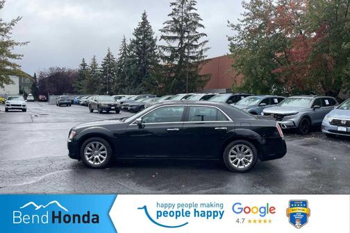2014 Chrysler 300C Base